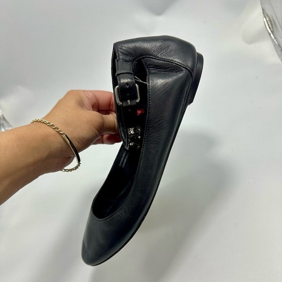 Vera Wang lavender black leather flats with rhinestone ankle strap size 7 - Picture 7 of 11